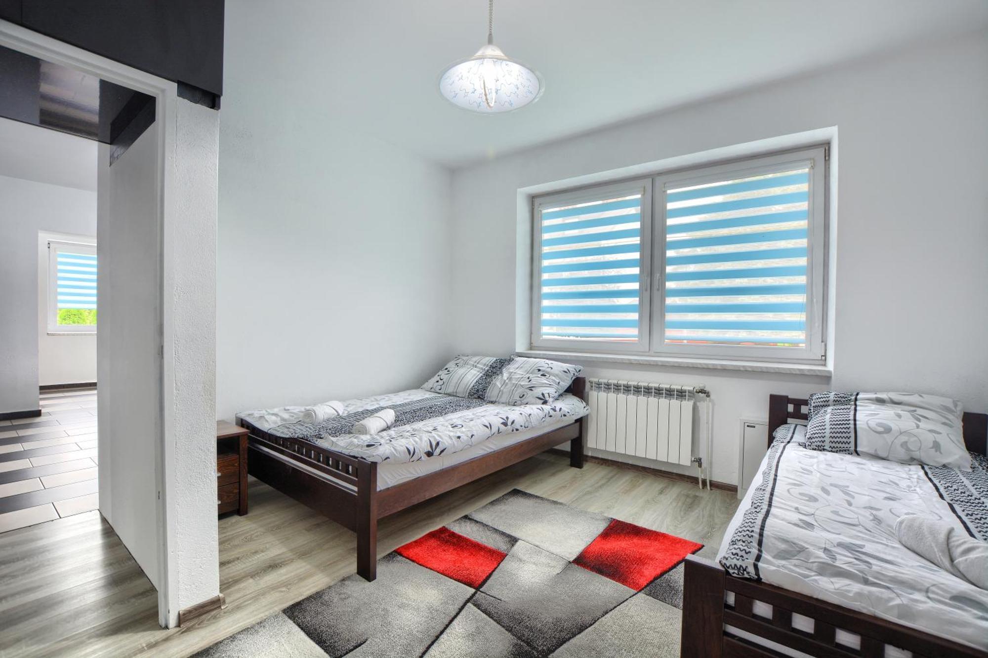 Ceglany Apartament Устрики-Долішні Екстер'єр фото